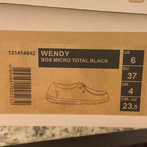 Women’s Black Heydudes